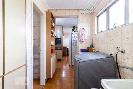 Apartamento à venda com 237m², 3 quartos e 2 vagasÁrea de serviço