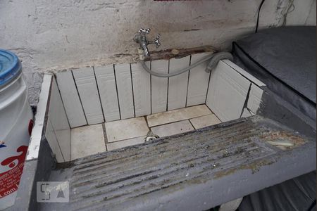 Casa à venda com 100m², 3 quartos e 1 vaga Casa à venda com 100m², 3 quartos e 1 vagaCasa 1 - Lavanderia