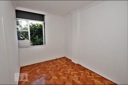 Quarto 1 de apartamento para alugar com 2 quartos, 85m² em Laranjeiras, Rio de Janeiro