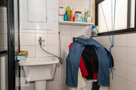 Apartamento à venda com 106m², 4 quartos e 2 vagas Apartamento à venda com 106m², 4 quartos e 2 vagasÁrea de Serviço