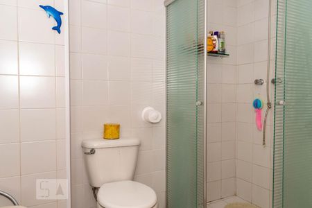 Apartamento à venda com 106m², 4 quartos e 2 vagas Apartamento à venda com 106m², 4 quartos e 2 vagasBanheiro da Suíte