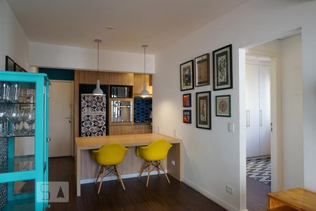 Sala de apartamento para alugar com 2 quartos, 54m² em Perdizes, São Paulo