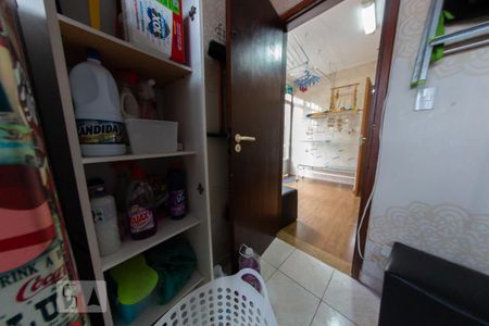 Casa à venda com 320m², 3 quartos e 1 vaga Casa à venda com 320m², 3 quartos e 1 vagaQuarto de Serviço
