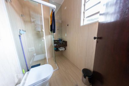 Casa à venda com 320m², 3 quartos e 1 vaga Casa à venda com 320m², 3 quartos e 1 vagaBanheiro da suíte 1