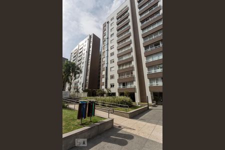 Apartamento à venda com 159m², 4 quartos e 3 vagas Apartamento à venda com 159m², 4 quartos e 3 vagasFachada