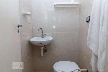 Apartamento à venda com 162m², 3 quartos e 2 vagas Apartamento à venda com 162m², 3 quartos e 2 vagasBanheiro de Serviço