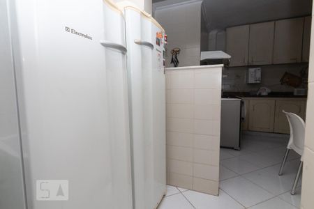 Apartamento à venda com 162m², 3 quartos e 2 vagas Apartamento à venda com 162m², 3 quartos e 2 vagasÁrea de serviço