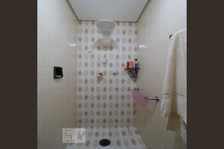 Casa à venda com 375m², 7 quartos e 3 vagasBanheiro da Suíte