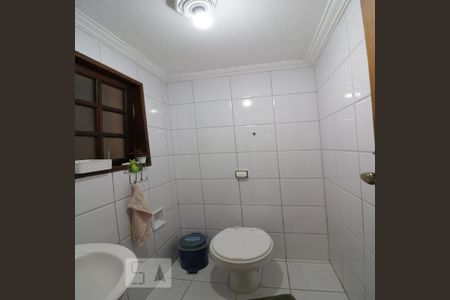Casa à venda com 375m², 7 quartos e 3 vagasBanheiro 3