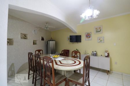 Casa à venda com 375m², 7 quartos e 3 vagasCozinha