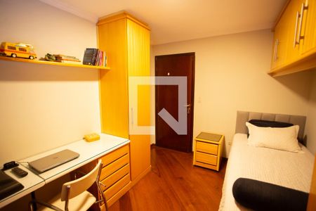 Casa à venda com 300m², 4 quartos e 3 vagas Casa à venda com 300m², 4 quartos e 3 vagasQuarto 3