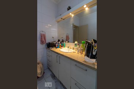 Casa à venda com 120m², 2 quartos e sem vagaBanheiro