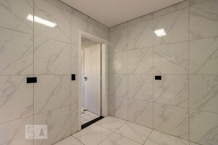 Casa de condomínio à venda com 297m², 4 quartos e 2 vagas Casa de condomínio à venda com 297m², 4 quartos e 2 vagasÁrea de Serviço