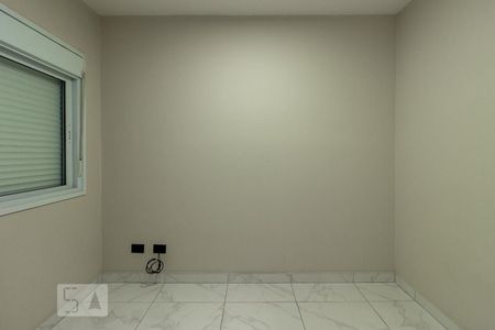 Casa de condomínio à venda com 297m², 4 quartos e 2 vagas Casa de condomínio à venda com 297m², 4 quartos e 2 vagasQuarto de Serviço