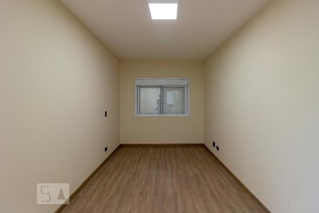 Casa de condomínio à venda com 297m², 4 quartos e 2 vagas Casa de condomínio à venda com 297m², 4 quartos e 2 vagasQuarto 2