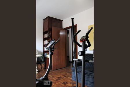 Casa à venda com 500m², 5 quartos e 5 vagasSala de leitura