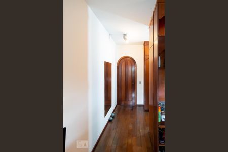 Casa para alugar com 500m², 4 quartos e 2 vagas Casa para alugar com 500m², 4 quartos e 2 vagasQuarto 3 - Suíte