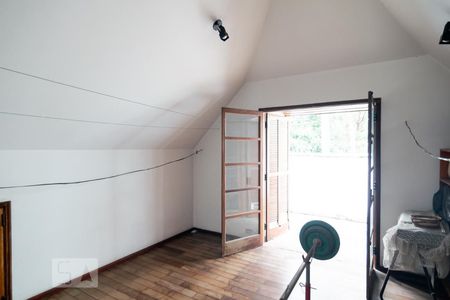 Casa para alugar com 500m², 4 quartos e 2 vagas Casa para alugar com 500m², 4 quartos e 2 vagasSótão