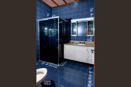 Casa para alugar com 500m², 4 quartos e 2 vagas Casa para alugar com 500m², 4 quartos e 2 vagasBanheiro Quarto 4 - Suíte