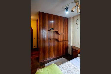 Casa para alugar com 500m², 4 quartos e 2 vagas Casa para alugar com 500m², 4 quartos e 2 vagasQuarto 2 - Suíte