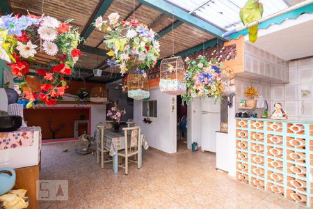 Casa à venda com 120m², 2 quartos e 10 vagasQuintal