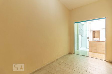 Sala de casa para alugar com 1 quarto, 50m² em Piedade, Rio de Janeiro