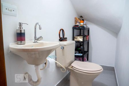 Casa à venda com 102m², 2 quartos e 4 vagasLavabo