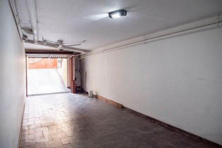 Casa à venda com 102m², 2 quartos e 4 vagasGaragem