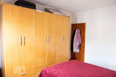 Casa à venda com 102m², 2 quartos e 4 vagasQuarto 2