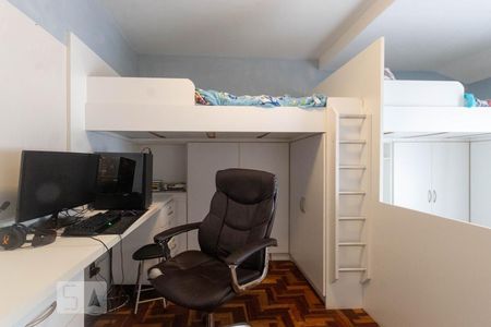 Casa de condomínio à venda com 250m², 4 quartos e 2 vagas Casa de condomínio à venda com 250m², 4 quartos e 2 vagasQuarto 2