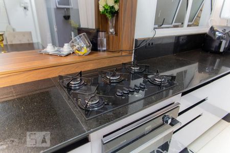 Casa à venda com 245m², 3 quartos e 2 vagas Casa à venda com 245m², 3 quartos e 2 vagasCooktop