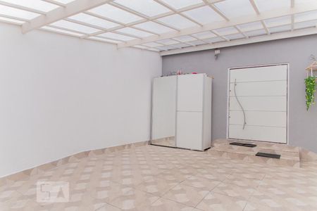 Casa à venda com 245m², 3 quartos e 2 vagas Casa à venda com 245m², 3 quartos e 2 vagasGaragem