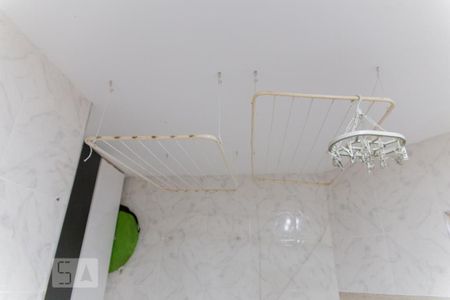 Casa à venda com 245m², 3 quartos e 2 vagas Casa à venda com 245m², 3 quartos e 2 vagasVaral