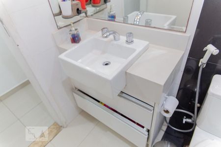 Casa à venda com 245m², 3 quartos e 2 vagas Casa à venda com 245m², 3 quartos e 2 vagasPia