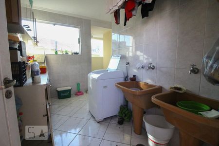 Casa à venda com 600m², 5 quartos e 5 vagasÁrea de Serviço