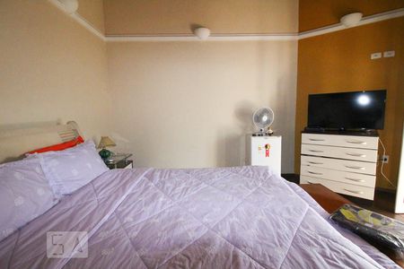 Casa à venda com 600m², 5 quartos e 5 vagasSuíte 5