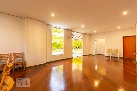 Apartamento à venda com 72m², 3 quartos e 1 vagaÁrea comum - Salão de festas