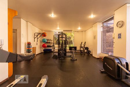 Apartamento à venda com 72m², 3 quartos e 1 vagaAcademia