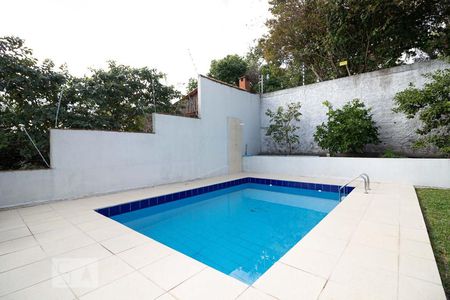 Apartamento à venda com 93m², 3 quartos e 1 vaga Apartamento à venda com 93m², 3 quartos e 1 vagaÁrea comum - Piscina