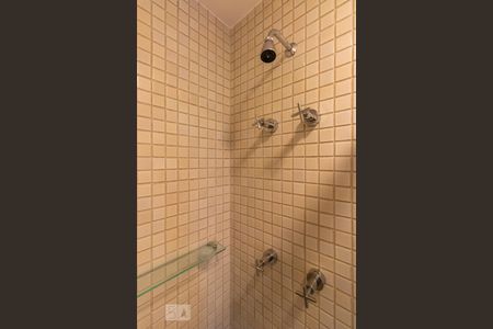 Apartamento à venda com 41m², 1 quarto e 2 vagas Apartamento à venda com 41m², 1 quarto e 2 vagasBanheiro Suite