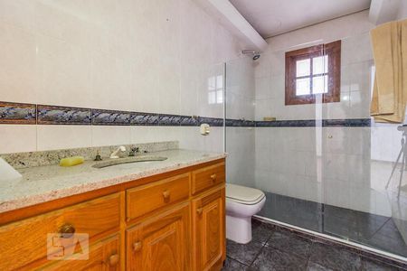 Casa à venda com 460m², 4 quartos e 4 vagas Casa à venda com 460m², 4 quartos e 4 vagasBanheiro Social