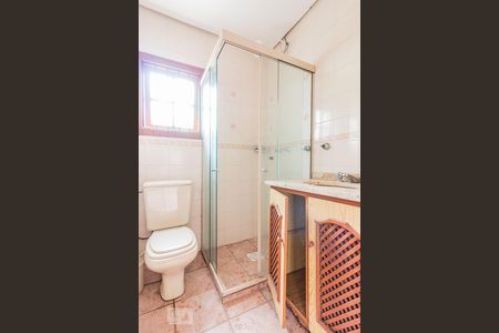 Casa à venda com 460m², 4 quartos e 4 vagas Casa à venda com 460m², 4 quartos e 4 vagasBanheiro Social