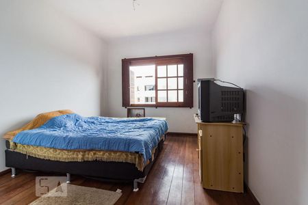 Casa à venda com 460m², 4 quartos e 4 vagas Casa à venda com 460m², 4 quartos e 4 vagasDormitório3