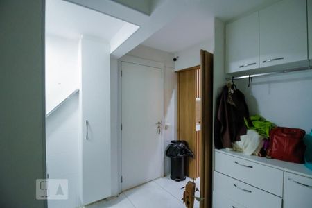 Apartamento à venda com 210m², 3 quartos e 4 vagas Apartamento à venda com 210m², 3 quartos e 4 vagasÁrea de Serviço