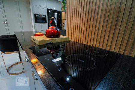 Apartamento à venda com 210m², 3 quartos e 4 vagas Apartamento à venda com 210m², 3 quartos e 4 vagasCozinha