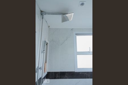 Apartamento à venda com 210m², 3 quartos e 4 vagas Apartamento à venda com 210m², 3 quartos e 4 vagasBanheiro Suíte 1