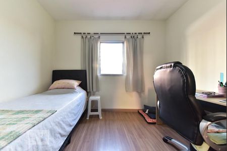 Casa à venda com 103m², 2 quartos e 2 vagas Casa à venda com 103m², 2 quartos e 2 vagasQuarto 2