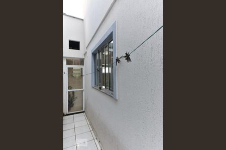 Casa à venda com 103m², 2 quartos e 2 vagas Casa à venda com 103m², 2 quartos e 2 vagasQuintal