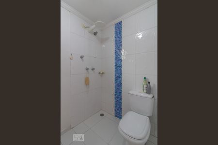 Casa à venda com 350m², 4 quartos e 3 vagas Casa à venda com 350m², 4 quartos e 3 vagasBanheiro da Suíte 2