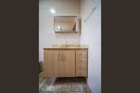 Casa à venda com 190m², 4 quartos e 2 vagasBanheiro da Suíte 2